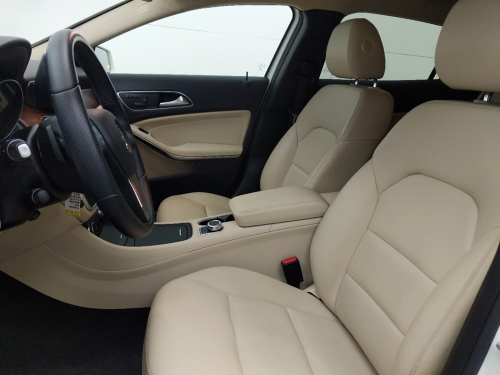 2015 Mercedes-Benz GLA250 - Driver Front Seat