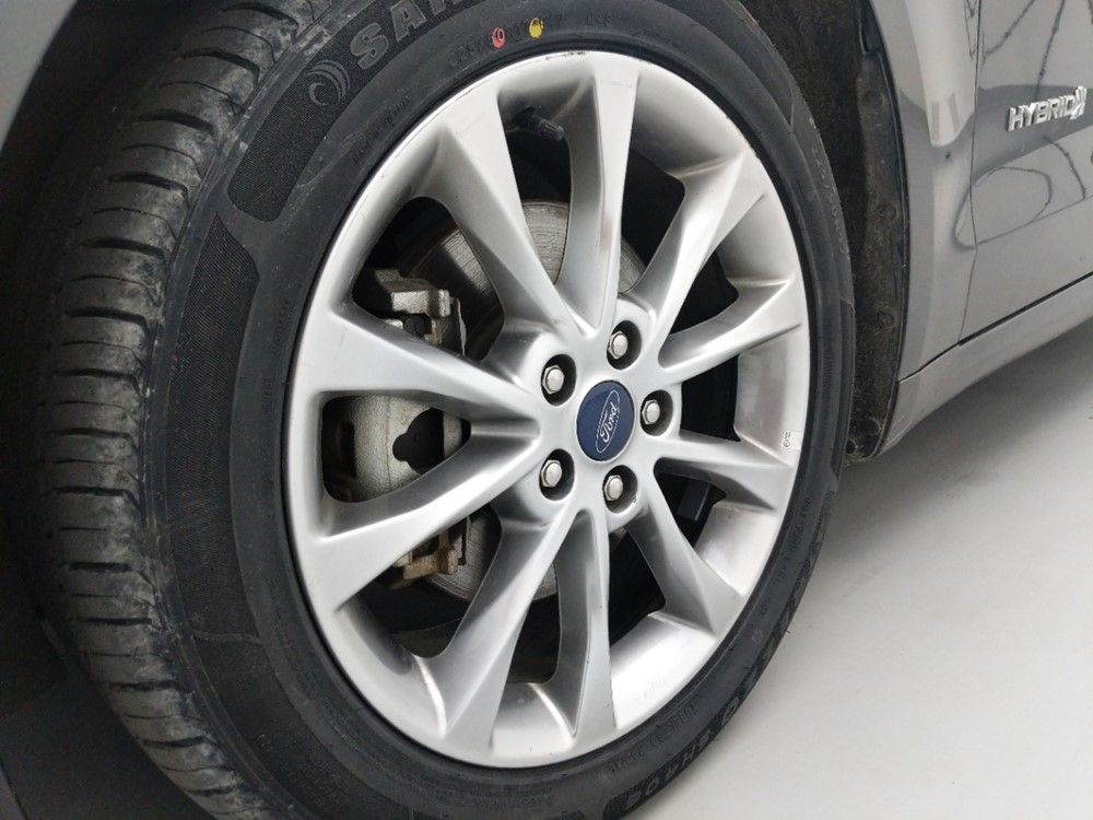2017 Ford Fusion - Wheel