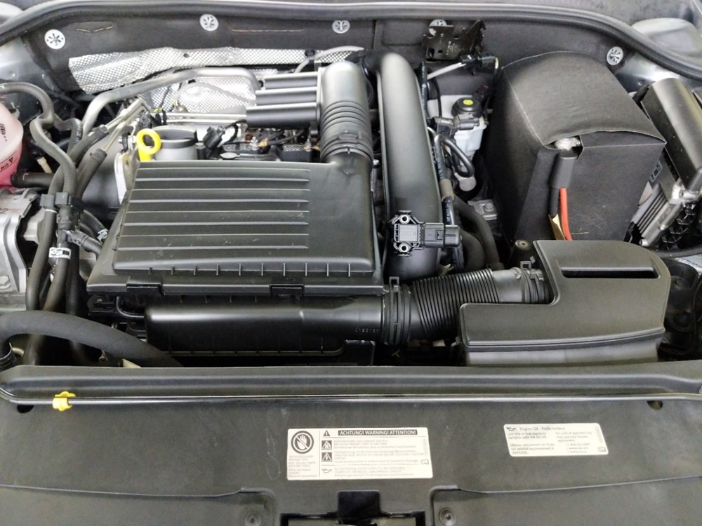 2016 Volkswagen Jetta - Engine
