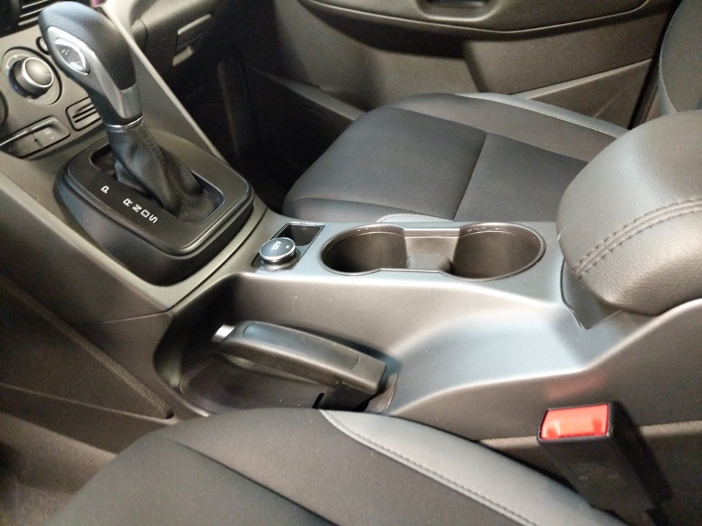 2015 Ford Escape - Center Console/Cup Holders
