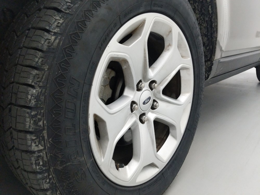 2014 Ford Edge - Wheel