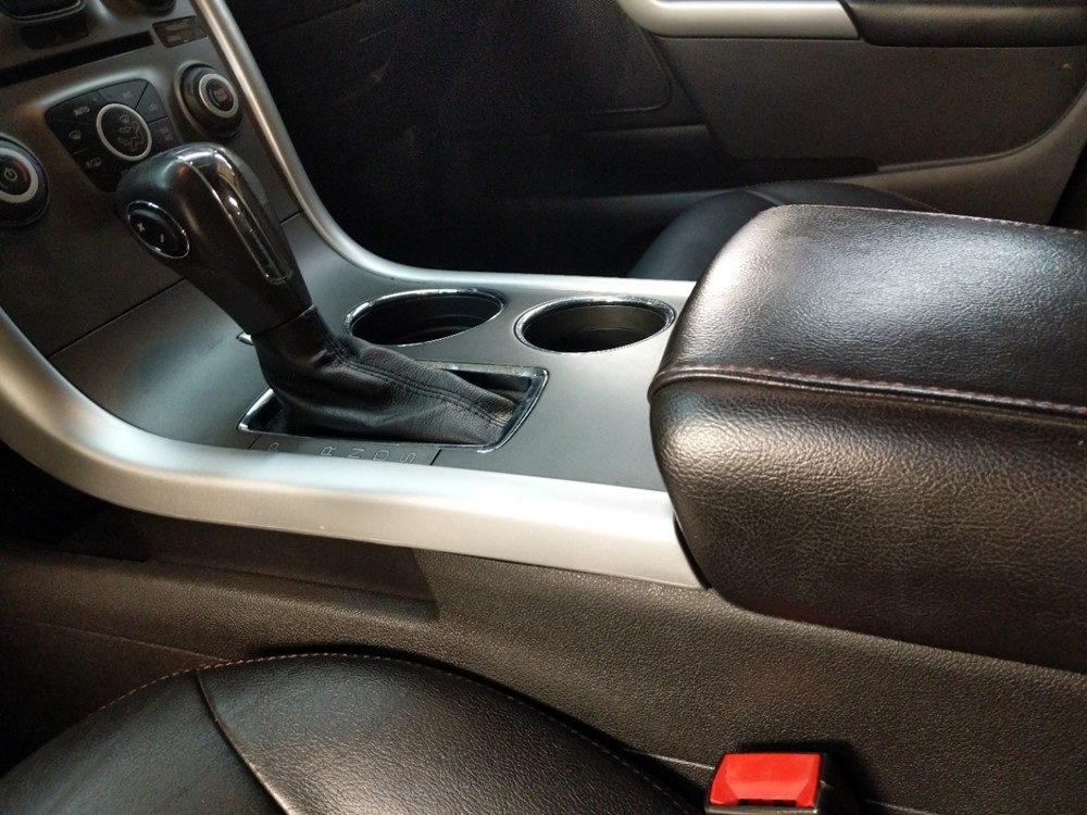 2014 Ford Edge - Center Console/Cup Holders