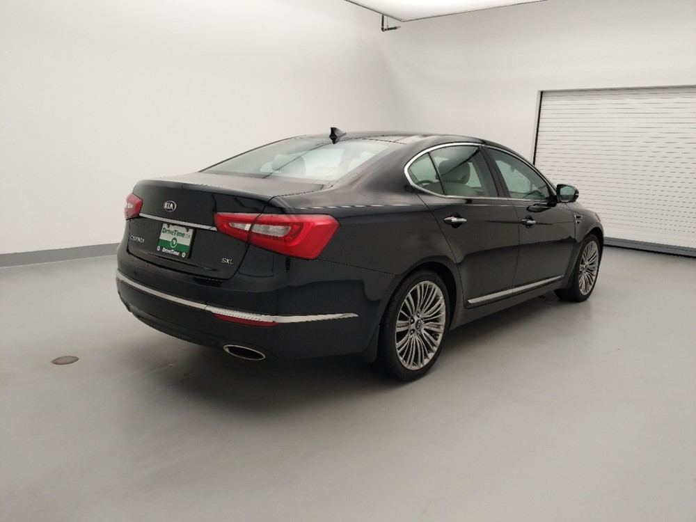 2015 Kia Cadenza - Passenger Rear Bumper
