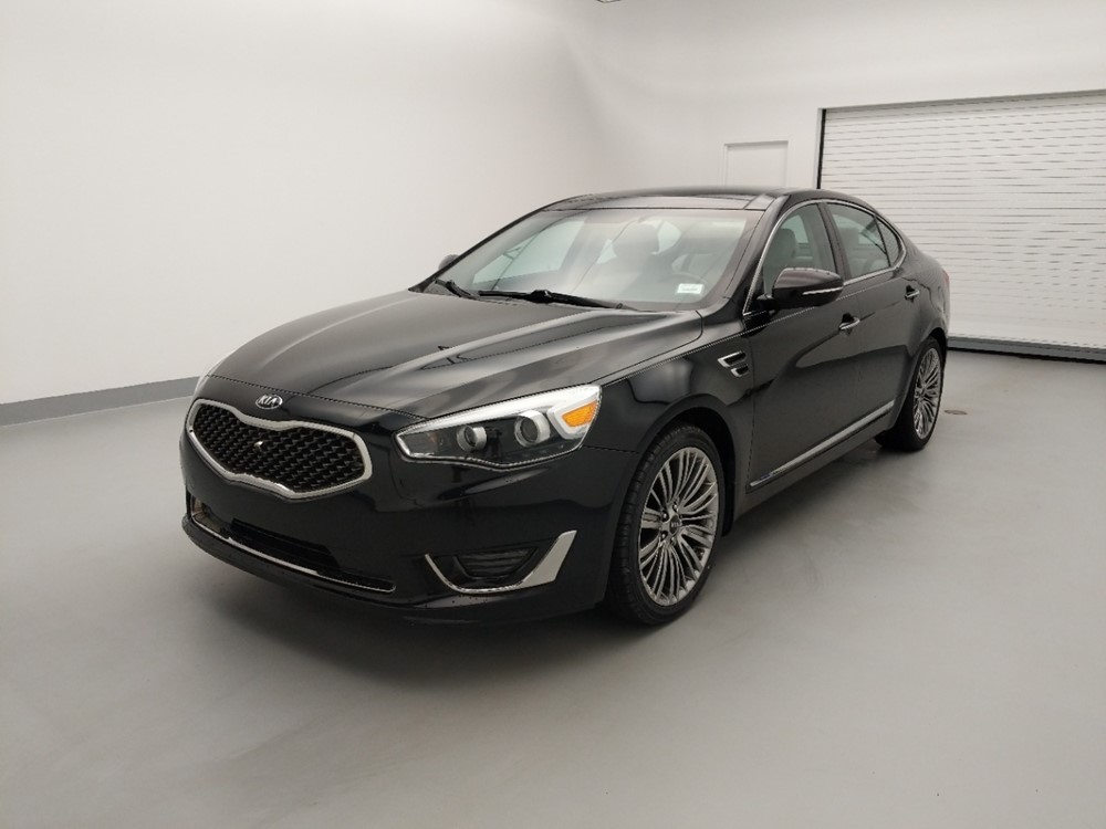 2015 Kia Cadenza - Driver Front Bumper
