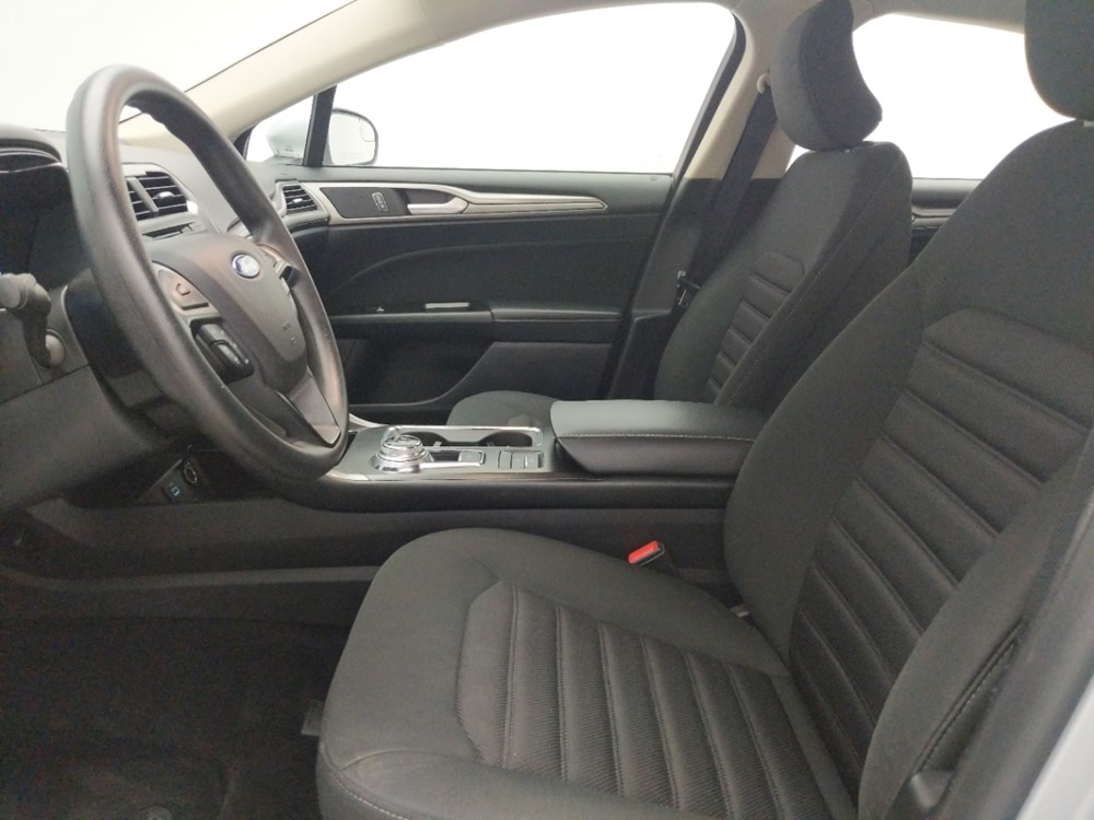 2017 Ford Fusion - Driver Front Seat