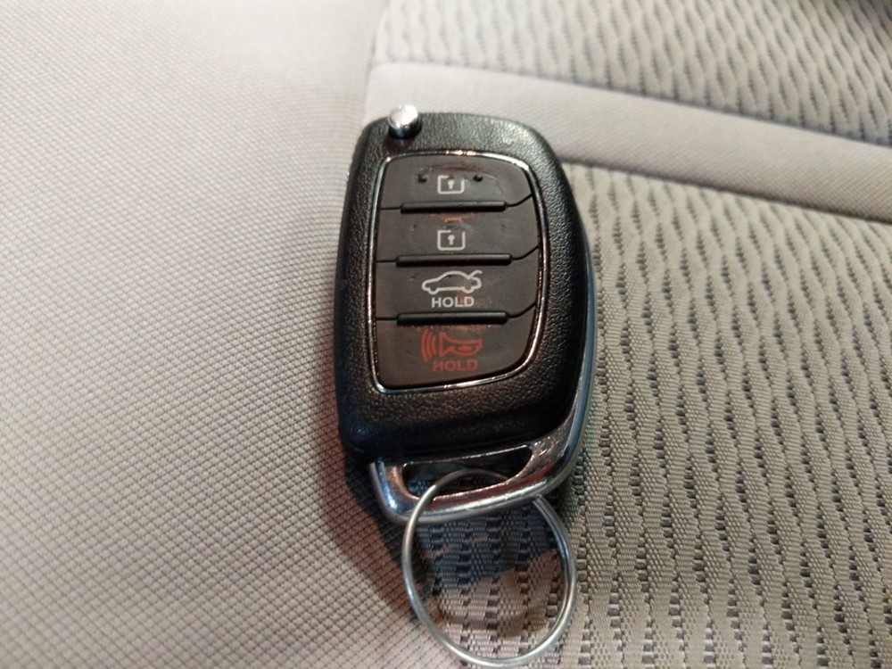2017 Hyundai Sonata - Keys