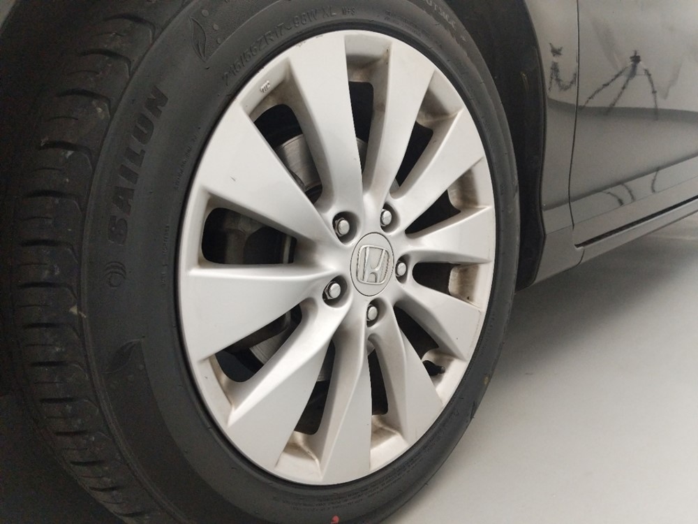 2015 Honda Accord - Wheel