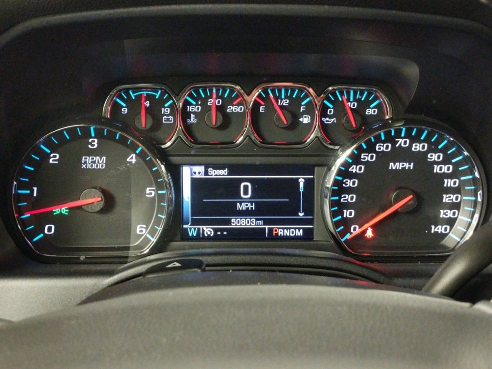 2016 Chevrolet Silverado 1500 - Odometer Close Up