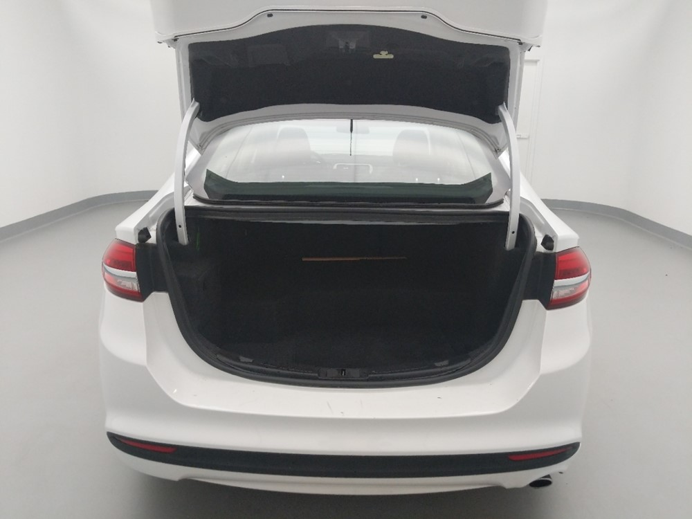 2017 Ford Fusion - Trunk
