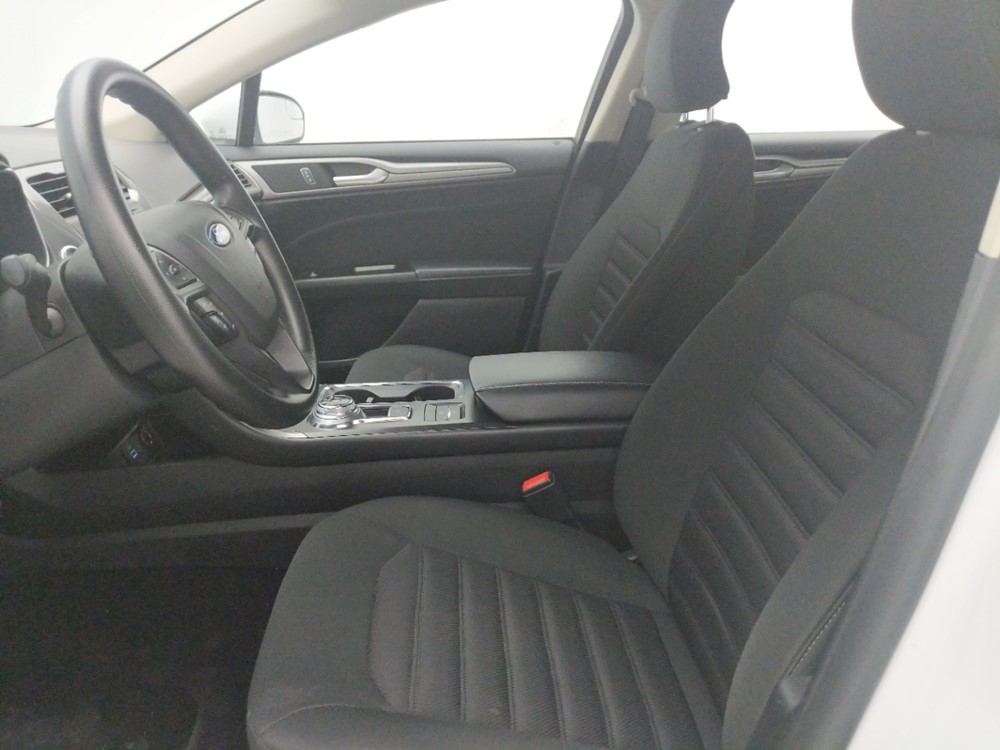 2017 Ford Fusion - Driver Front Seat