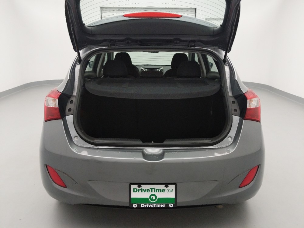 2017 Hyundai Elantra - Trunk