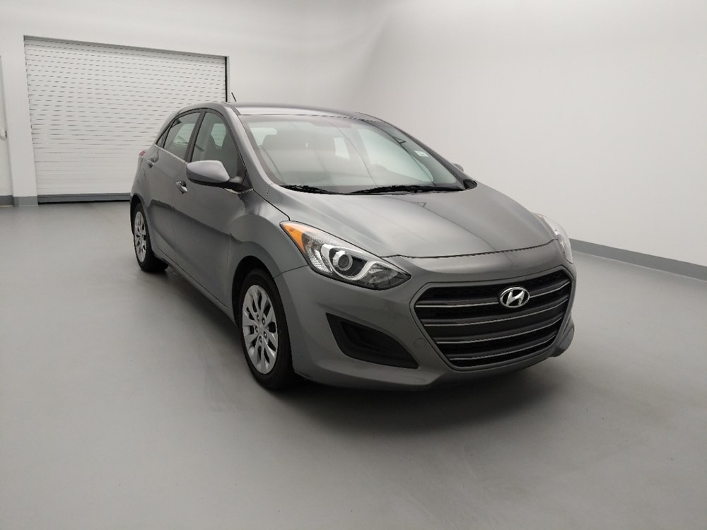 2017 Hyundai Elantra - Passenger Front Bumper