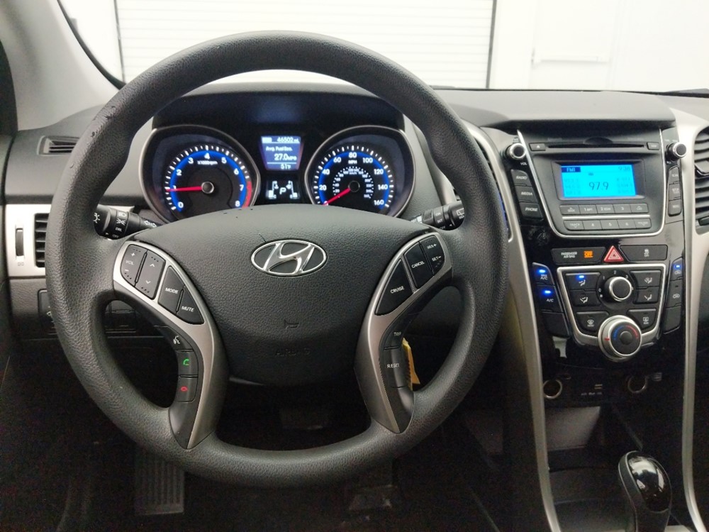 2017 Hyundai Elantra - Driver Dash