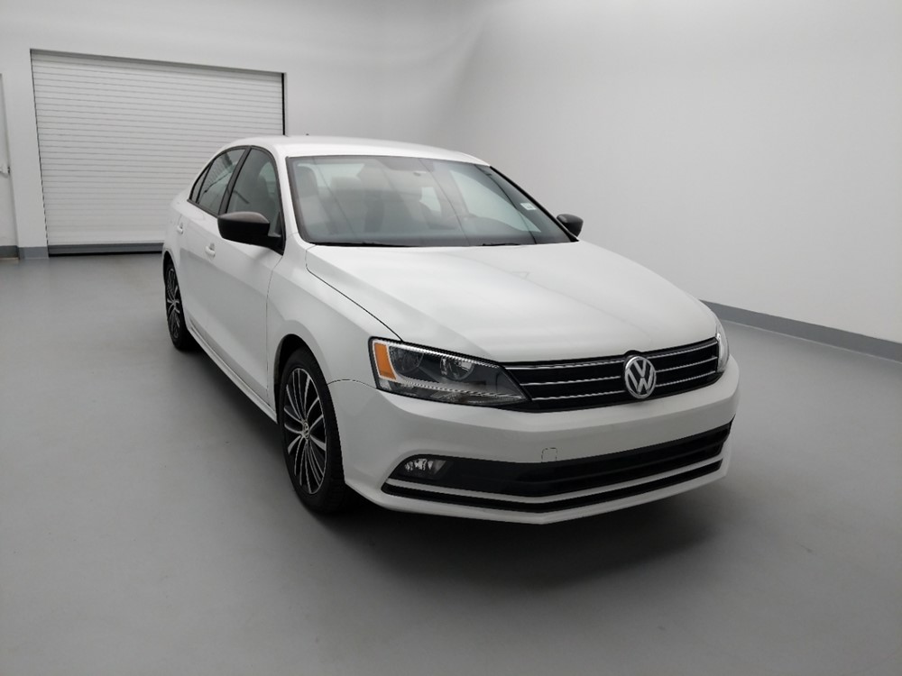 2016 Volkswagen Jetta - Passenger Front Bumper