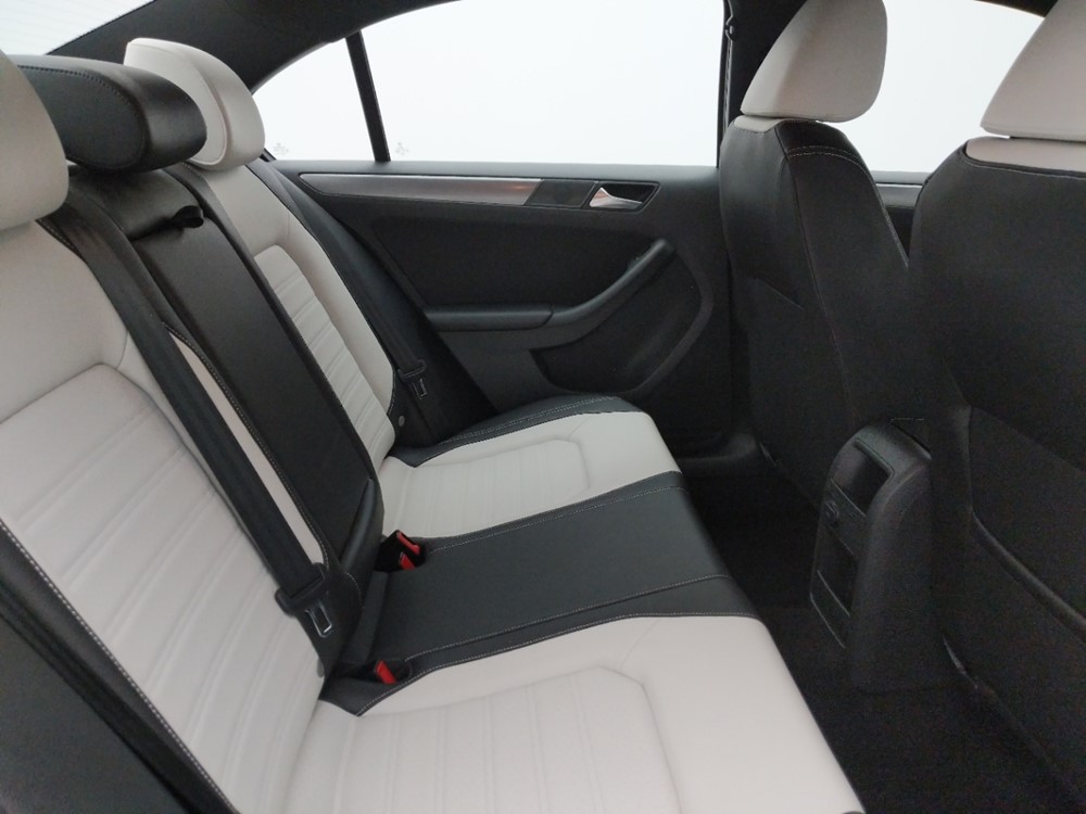 2016 Volkswagen Jetta - Passenger Rear Seat