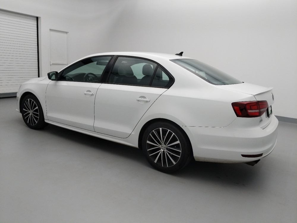 2016 Volkswagen Jetta - Driver Rear Side