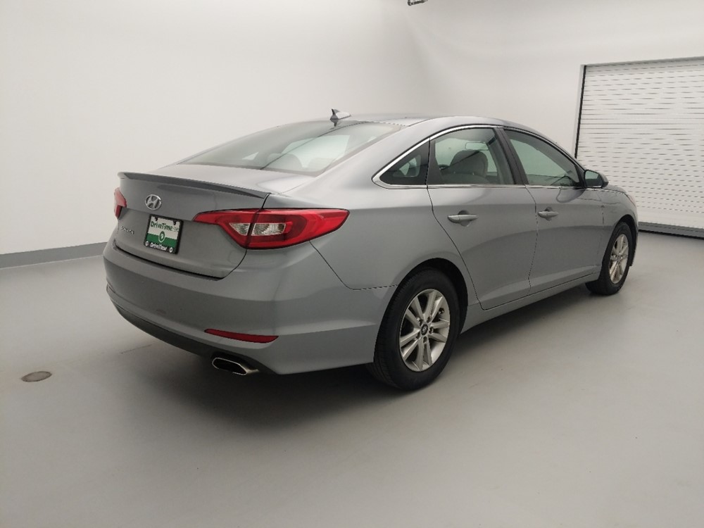2017 Hyundai Sonata - Passenger Rear Bumper