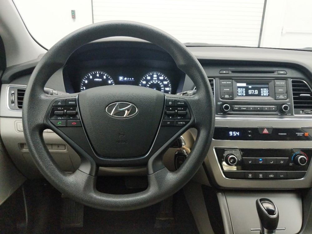 2017 Hyundai Sonata - Driver Dash
