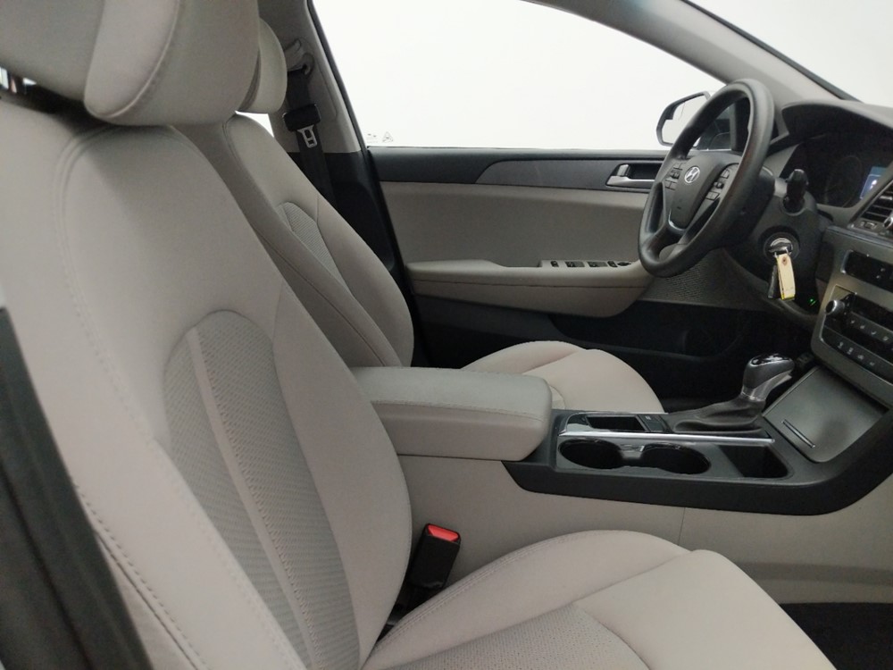 2017 Hyundai Sonata - Passenger Front Seat