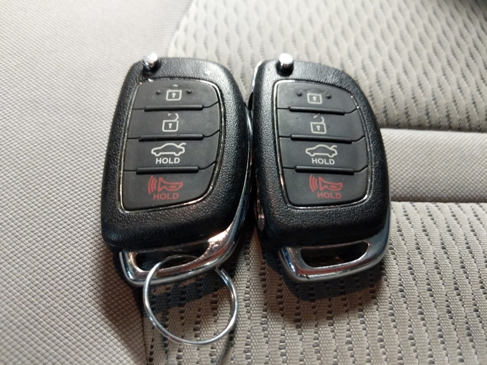 2017 Hyundai Sonata - Keys