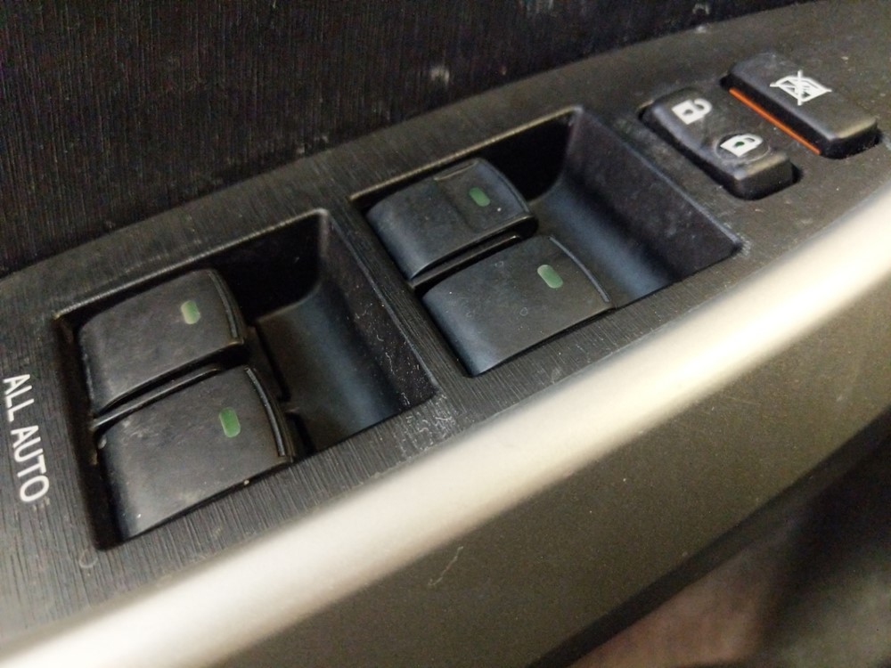 2015 Toyota Prius - Driver Power Windows/Lock Control