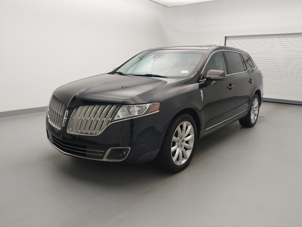 2010 Lincoln MKT - Driver Front Bumper