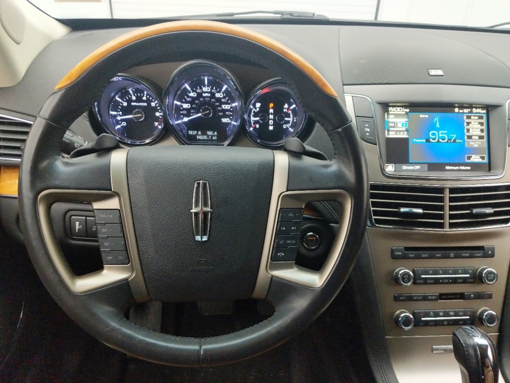2010 Lincoln MKT - Driver Dash
