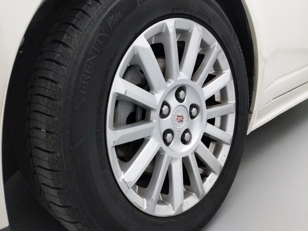 2011 Cadillac CTS - Wheel