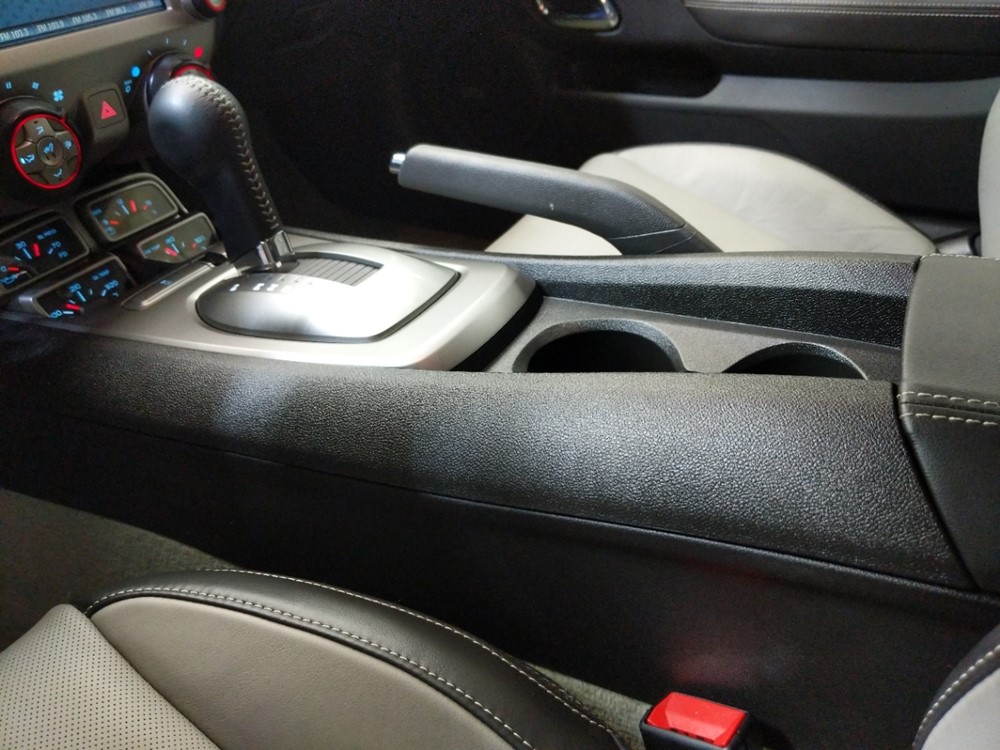 2014 Chevrolet Camaro - Center Console/Cup Holders
