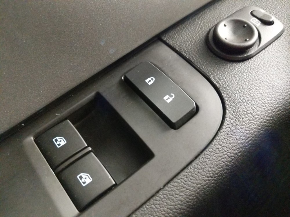 2014 Chevrolet Camaro - Driver Power Windows/Lock Control