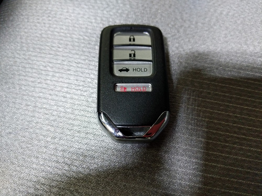 2018 Honda Accord - Keys
