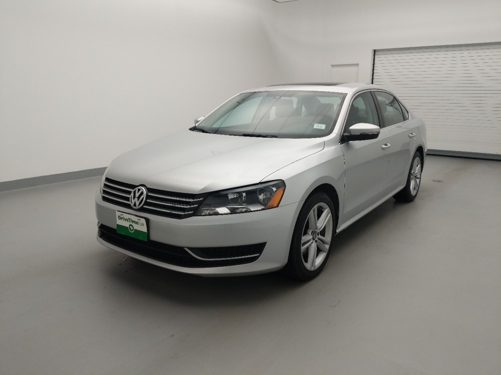 2014 Volkswagen Passat - Driver Front Bumper