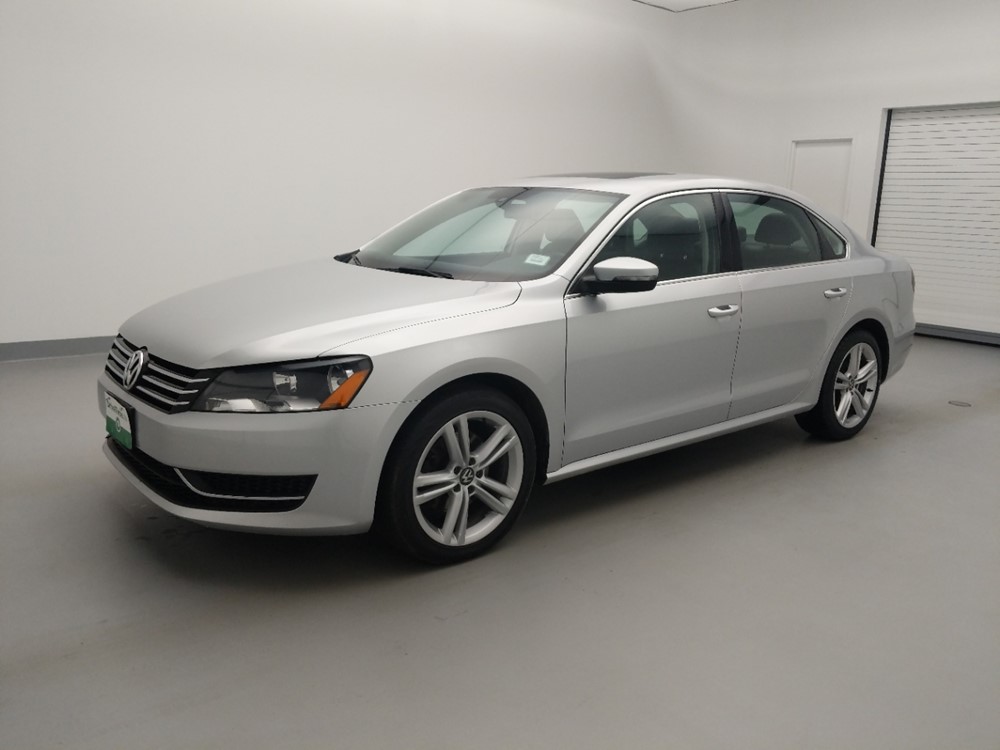 2014 Volkswagen Passat - Driver Front Side