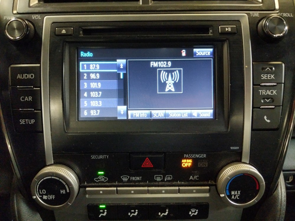 2014 Toyota Camry - Stereo Package