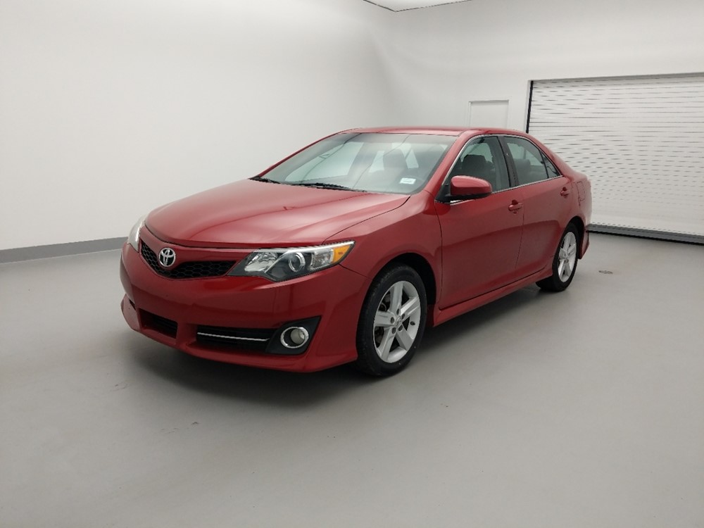 2014 Toyota Camry - Driver Front Bumper