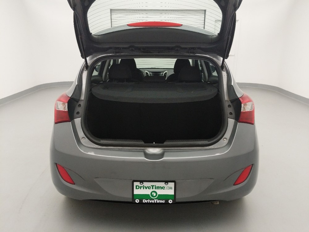 2017 Hyundai Elantra - Trunk