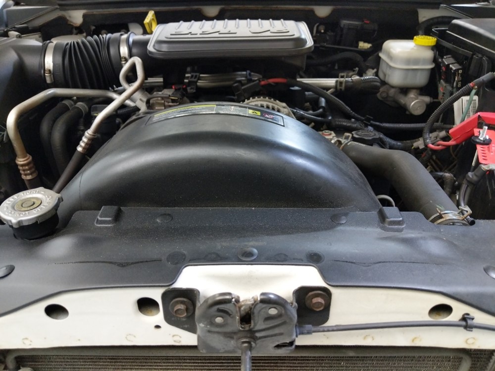 2011 Dodge Dakota - Engine