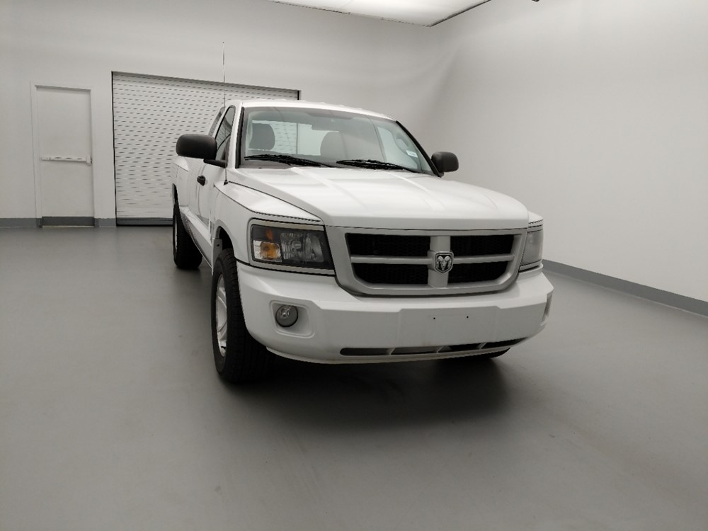 2011 Dodge Dakota - Passenger Front Hood