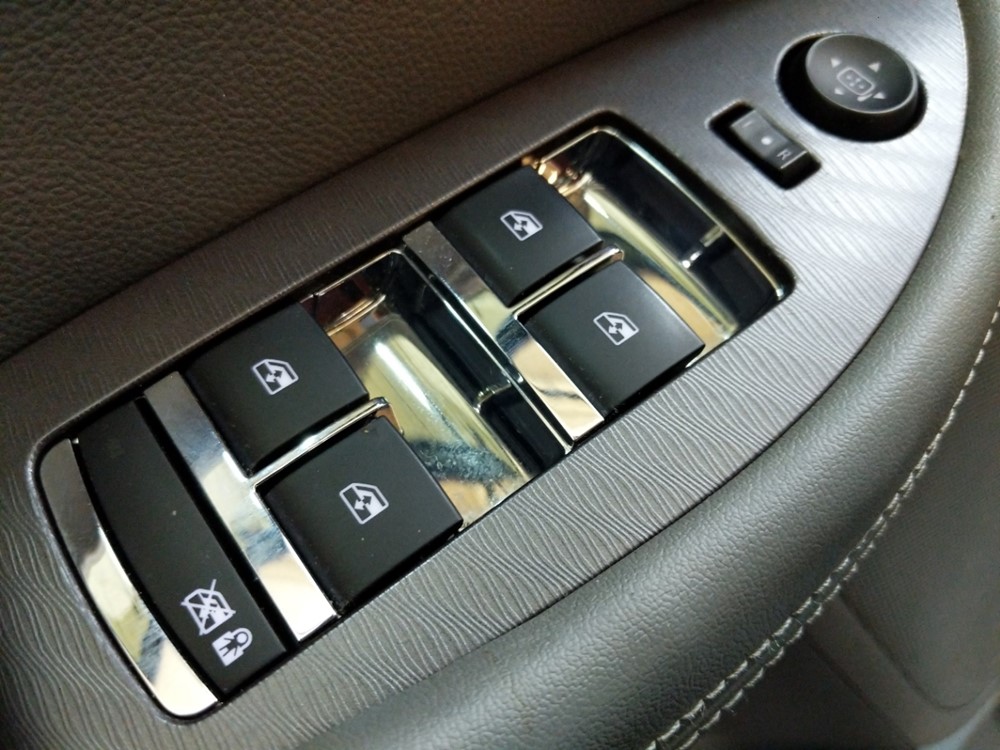 2014 Chevrolet Impala - Driver Power Windows/Lock Control