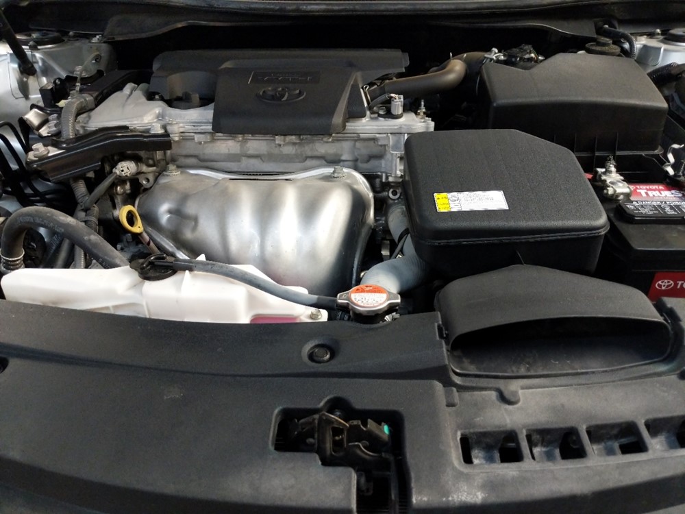 2016 Toyota Camry - Engine