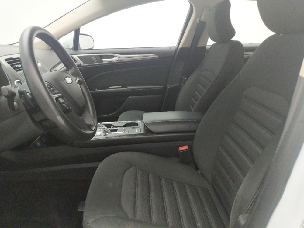 2017 Ford Fusion - Driver Front Seat