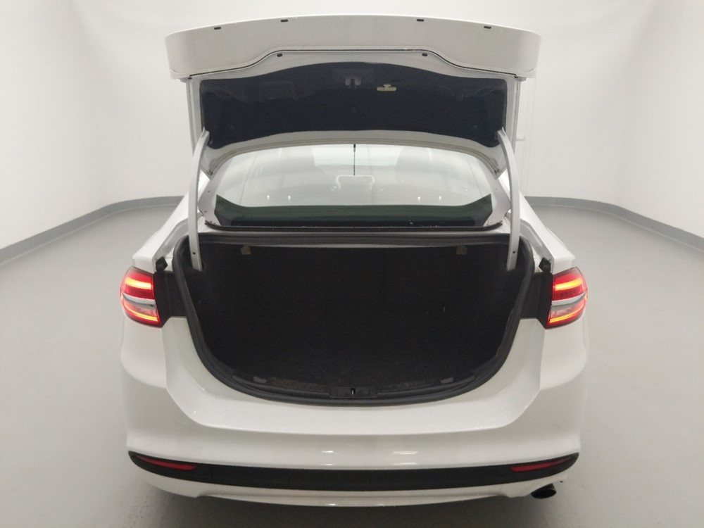 2017 Ford Fusion - Trunk