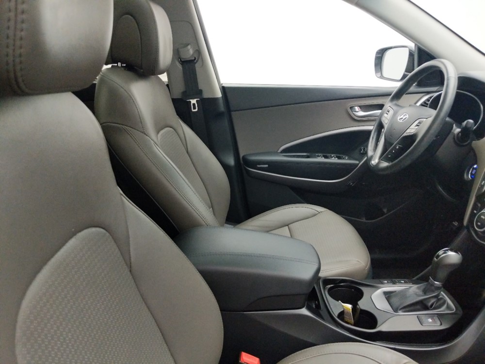 2015 Hyundai Santa Fe - Passenger Front Seat
