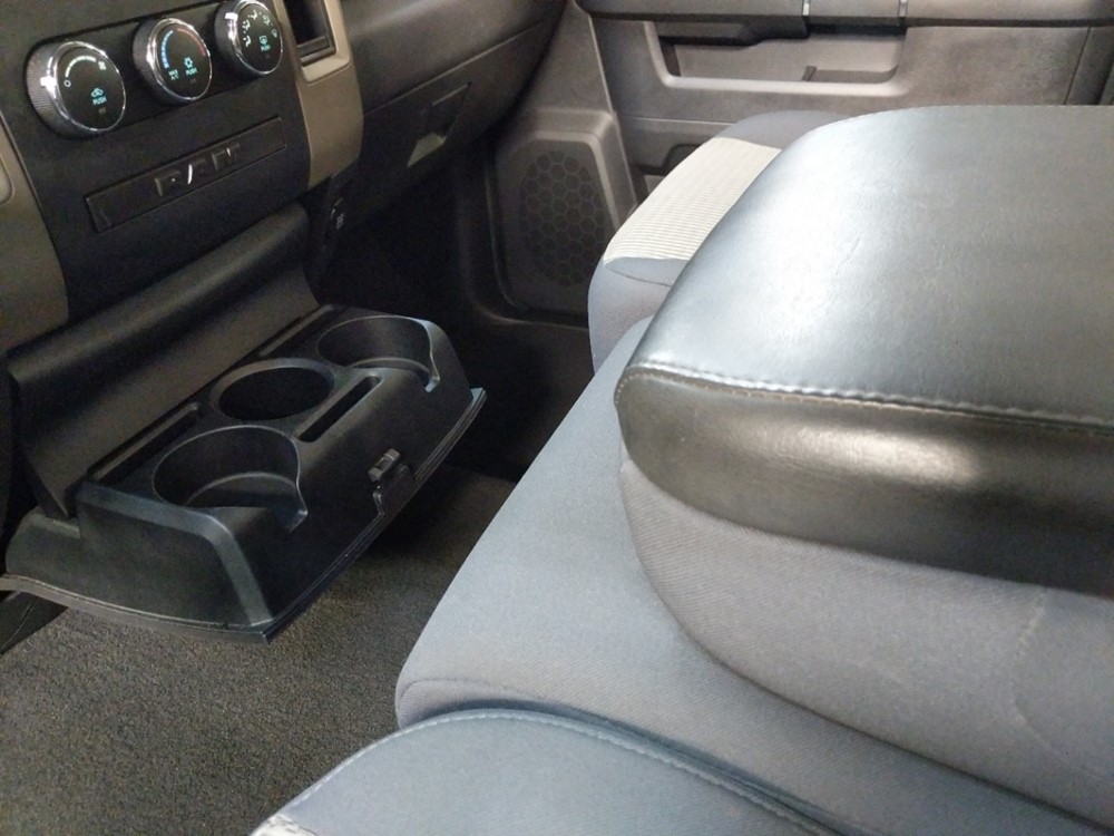 2012 Dodge Ram 1500 - Center Console/Cup Holders