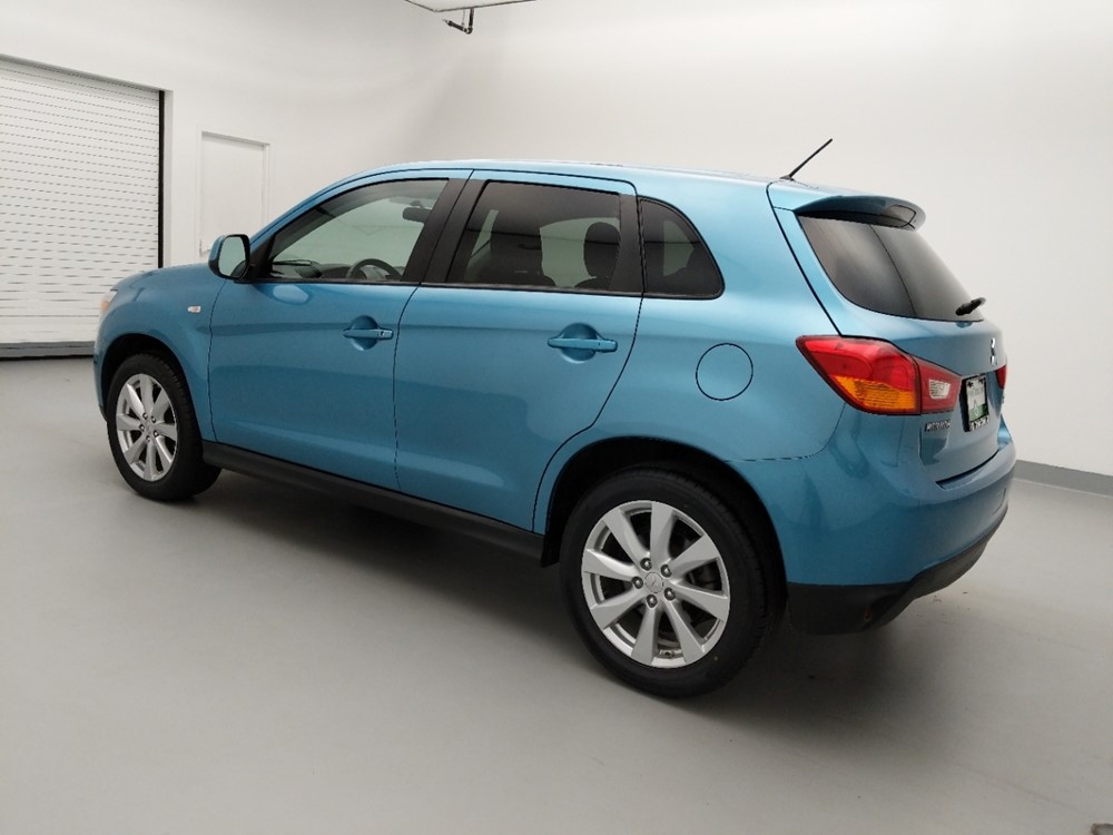 2014 Mitsubishi Outlander - Driver Rear Side