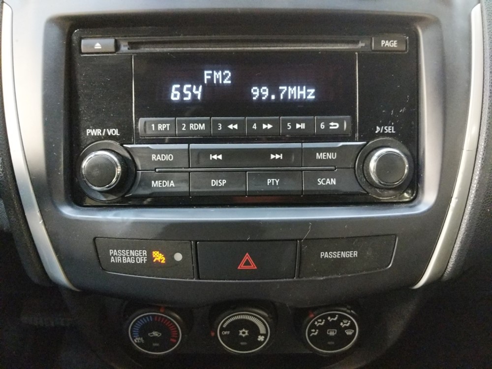 2014 Mitsubishi Outlander - Stereo Package