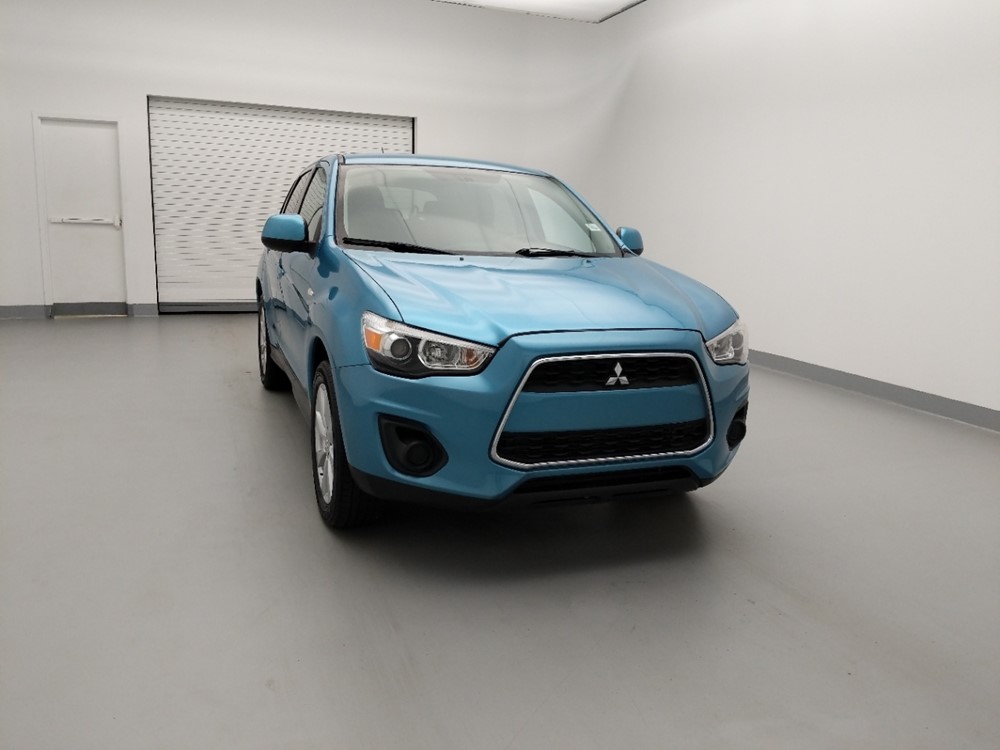 2014 Mitsubishi Outlander - Passenger Front Hood