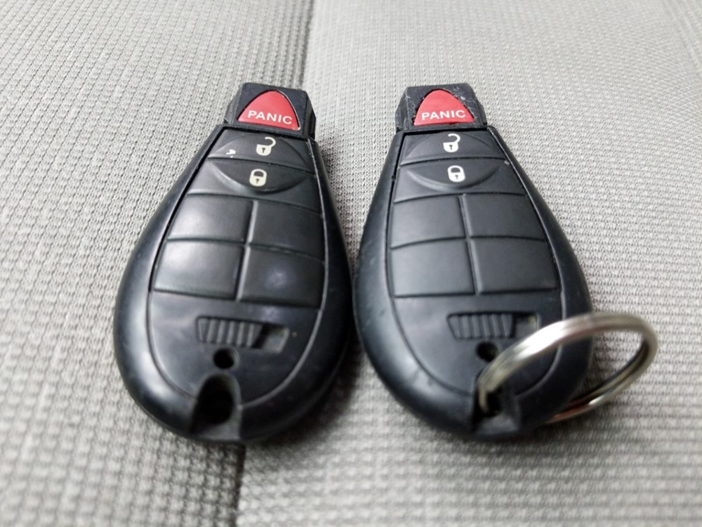 2013 Dodge Durango - Keys