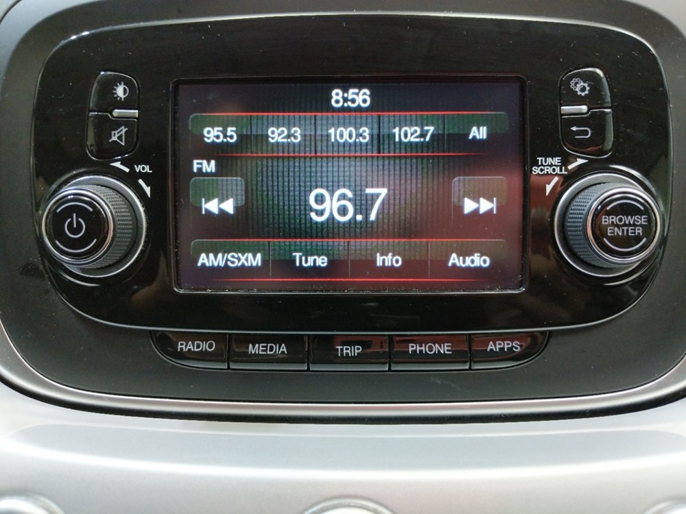 2016 FIAT 500X - Stereo Package