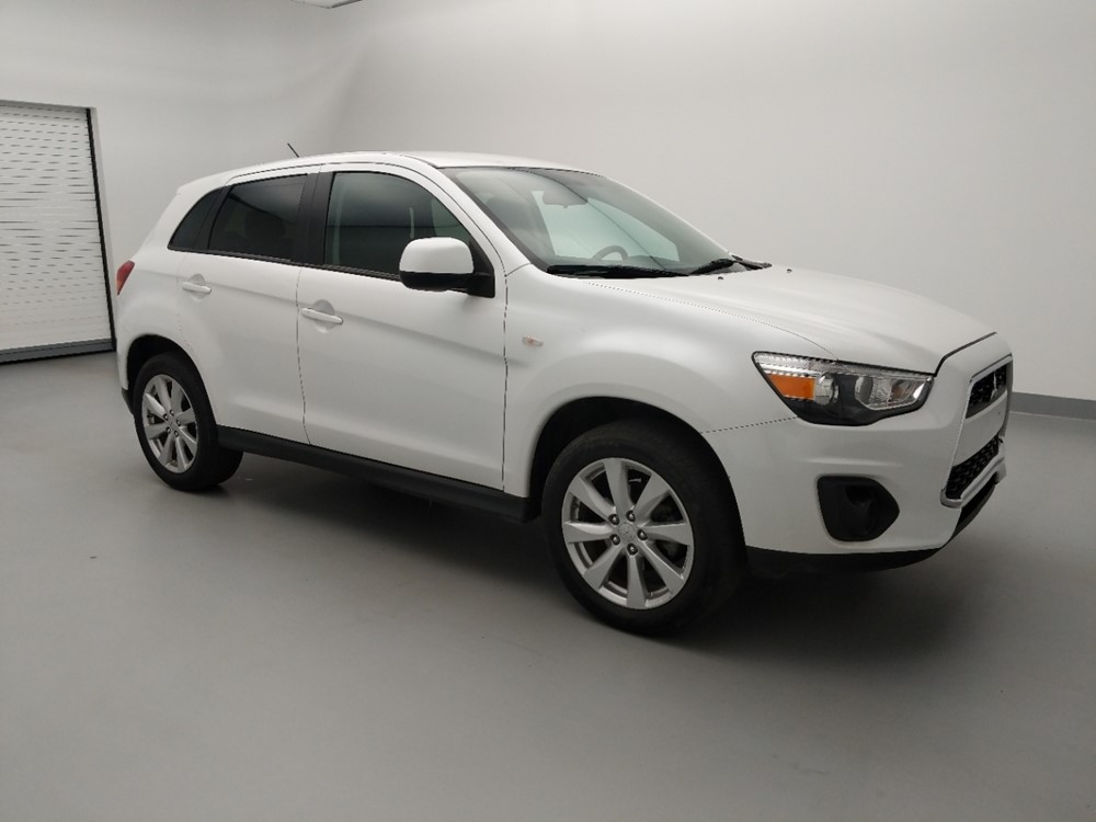 2015 Mitsubishi Outlander - Passenger Front Side